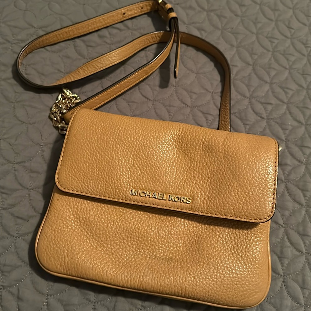 Michael Kors purse